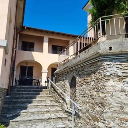 Camelie With Private *