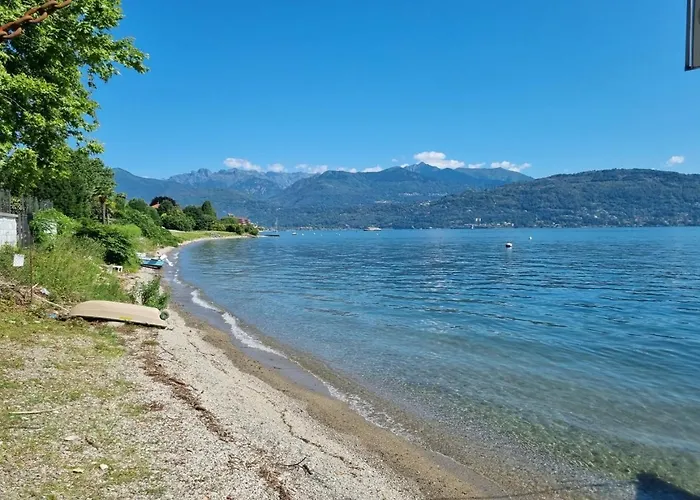 Camelie With Private *