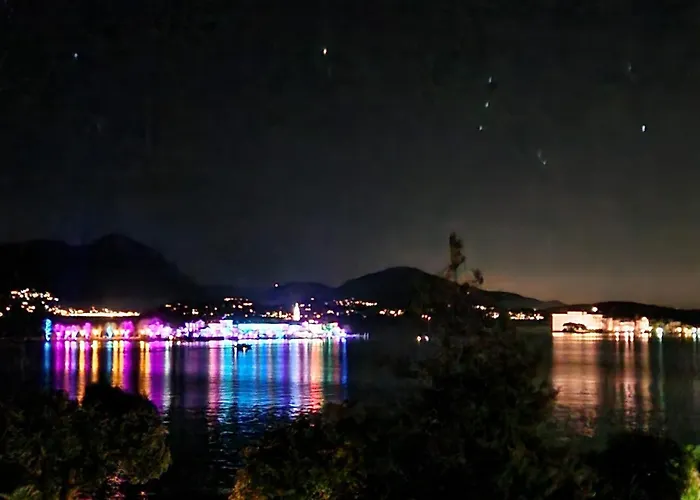 Camelie With Private Διαμέρισμα Μπαβένο